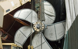 Uss_carl_vinson_-cvn-70-_propeller